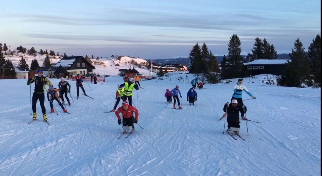 Bli med på skisamlinger for parautøvere i Steinkjer 8. februar 2025.