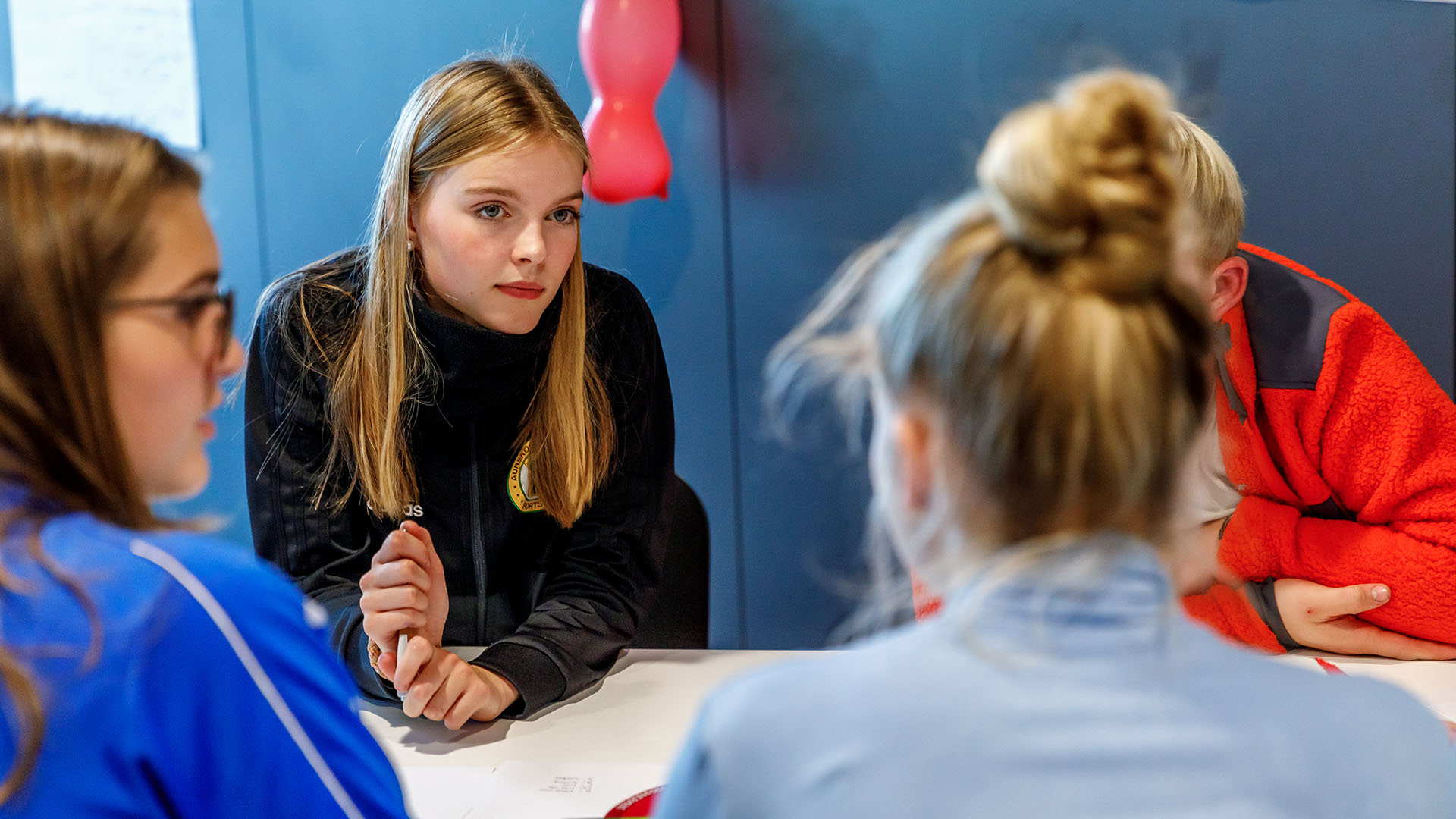 Invitasjon til nettverkssamling for unge idrettsledere og idrettspolitisk arena for unge styremedlemmer