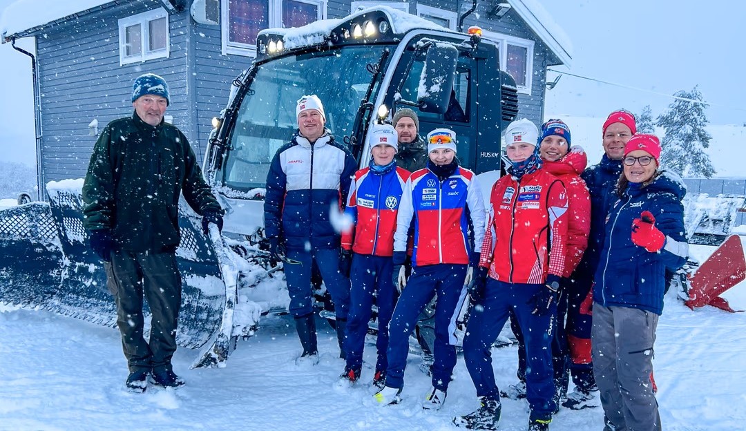 Frivillige fra Bardufoss Skisenter. Bardufoss Skisenter er en av de fem tildelte. Foto: Roger Risto